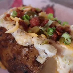 Man that potato is loaded!