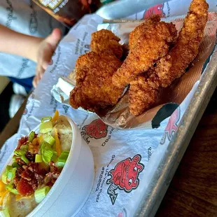 Kids Chicken Fingers (3pc)