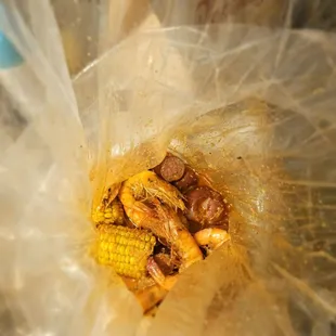 Corn, shrimp and sauage