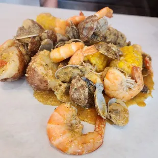 Shrimp and clam , sooooo good!!