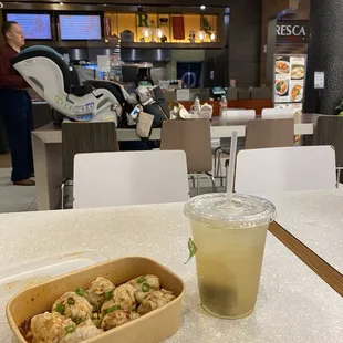 Spicy shrimp and pork wontons in chili sauce Iced jasmine green tea