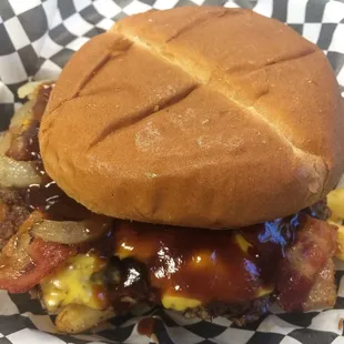 BBQ bacon burger
