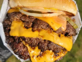 Snoop’s Smash Burgers