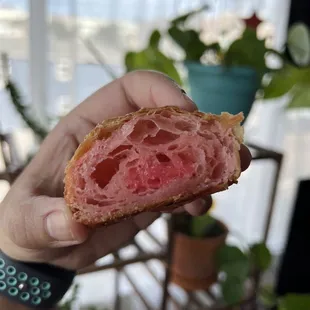 Strawberry Mochissant