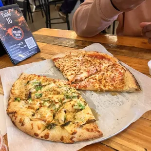 Half cheese half chicken Gouda