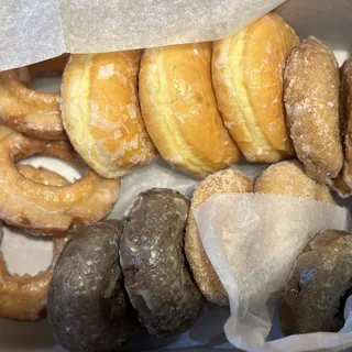 Raised Glazed Donutsplain Cake