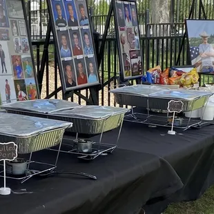 Catering set-up for pulled pork and Mac 'n cheese