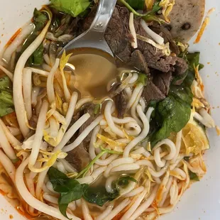 Spicy beef noodle soup