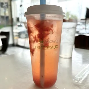Strawberry lemonade