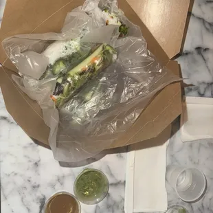 3 spring rolls