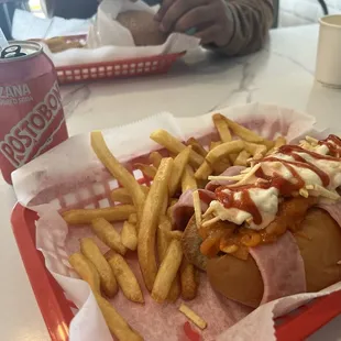 Super Perros Calientes