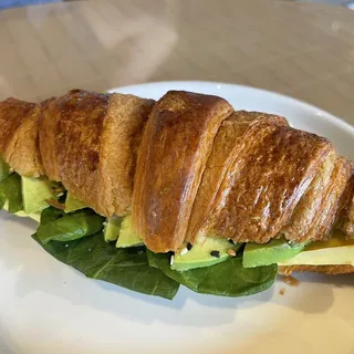 #4 Egg Avocado Pesto Spinach