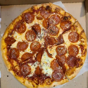 12&quot; Pepperoni.