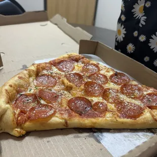 Pepperoni slice