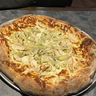 Chicken, Artichoke and Garlic Pizza