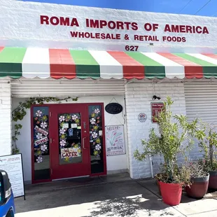 the front of a store