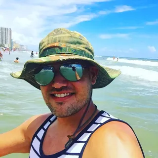 Jeff O.