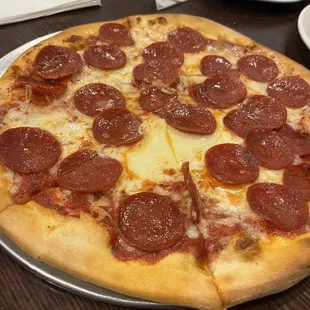 Pepperoni pizza - small