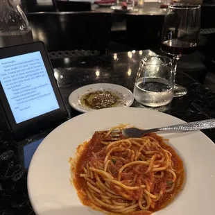 Spaghetti Pomodoro e basilico