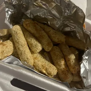 They don't look as white in this photo but they're not edible- used to love romo!!