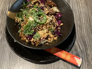 Neri's On the Square