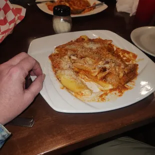 Yes. This is our medley of pasta. Lol
 The hand in the pic is for portion size.