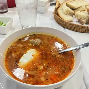 Meatball soup ( ciorba de perișoare)
