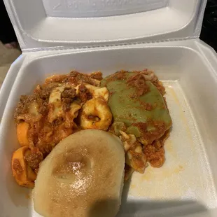 Roll, Pasta Combo which included Spinach Ravioli