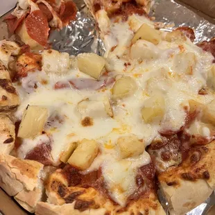 Slop. What a terrible excuse for a pizza!!!