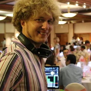 Relaxing dinner music @ Hale Koa