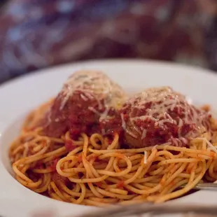 spaghetti and meatballs