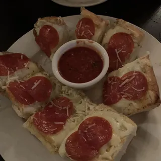 Pepperoni Garlic Bread