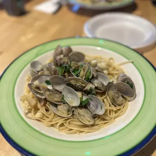 Linguine and clams, delicious!