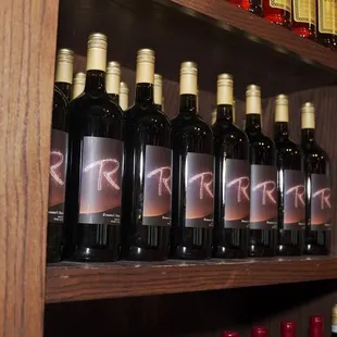 Extensive wine list