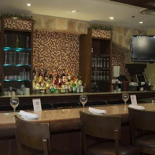 Full bar with speciality cocktails