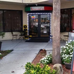 Entrance to Romans on the BEACH