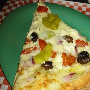 The Mediterranean pizza was amazing service was excellent made excellent dinner out