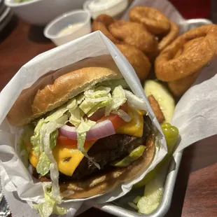 Best cheeseburger in town!!!!