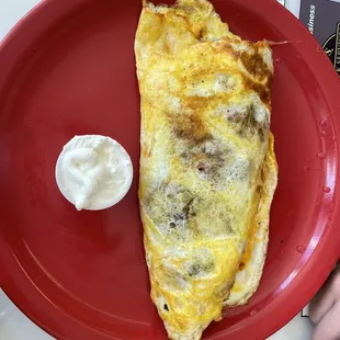 The Chili Omelet with jalapeños and sour cream!