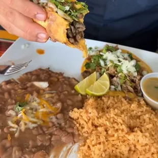 Taco 2 Tacos Combo Plate