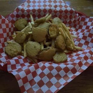 Fried Pickles with fries