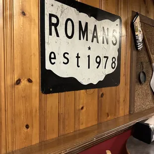 I love walls with things like this