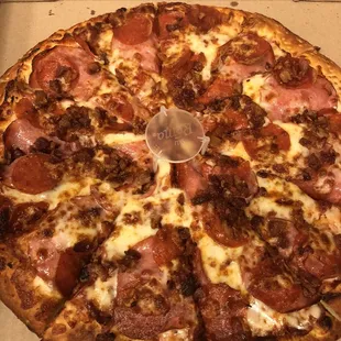 Large pepperoni, bacon, &amp; Canadian bacon