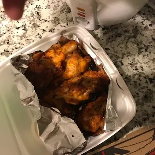 bbq wings, fried chicken, poultry, fried chicken wings, chicken wings, chicken, chicken wings and fried chicken, food, bbq chicken