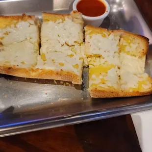 Garlic Bread with Cheese