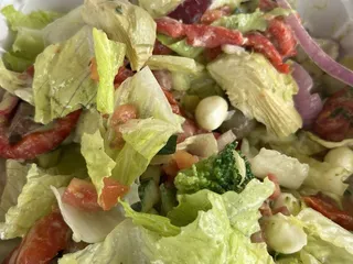 Viola & Dot’s Italian Kitchen & Pizzeria