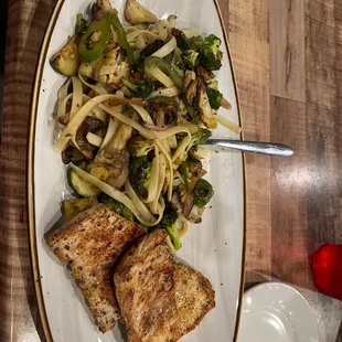 Chicken and veggies, extra artichoke and pasta