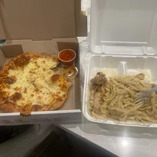 Z4. Small Cheesy Garlic Bread Sticks with Sauce  P1. Chicken Alfredo Say no to the chicken Alfredo! Cheesy garlic bread was yummy