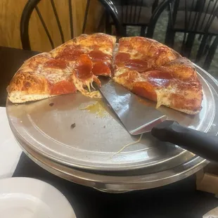 One topping 10in, really good, we will be back!