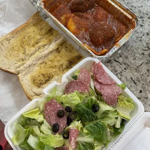 Roma's Special Ravioli and Meat Balls or Sausage